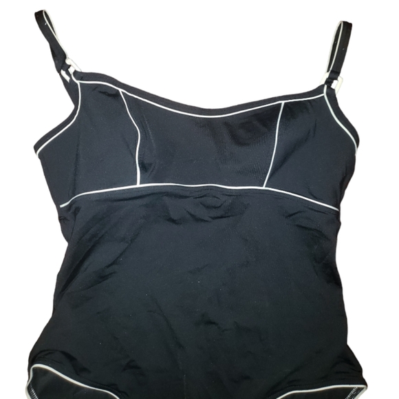 Huit Plage Minimalist Black White Trim One Piece Bathing Suit 36/L C - Picture 4 of 17